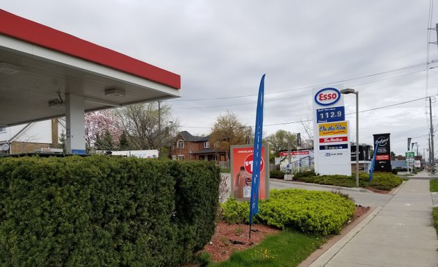 Photo of Esso