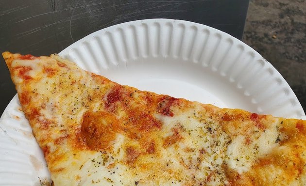 Photo of Golden Pizza