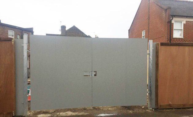 Photo of Southern Hoarding Solutions Ltd.