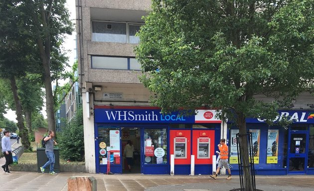 Photo of Danebury Avenue Post Office