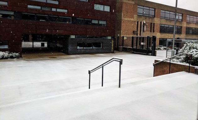 Photo of Stoke Newington School & Sixth Form