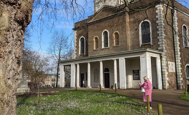 Photo of Holy Trinity Churchyard