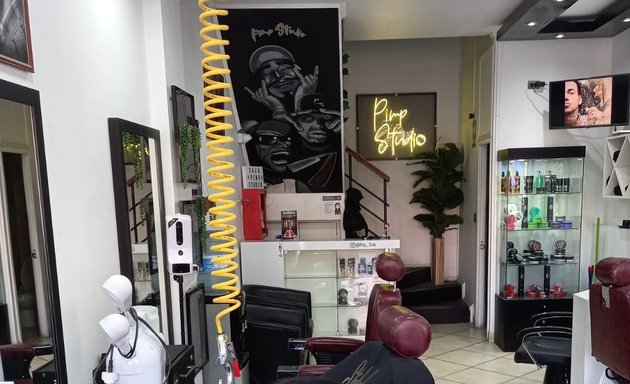 Foto de Pimp Studio hair salon & barbershop
