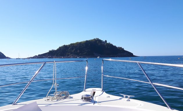Foto de Getari Charter | Boat and Fishing Trips in San Sebastian
