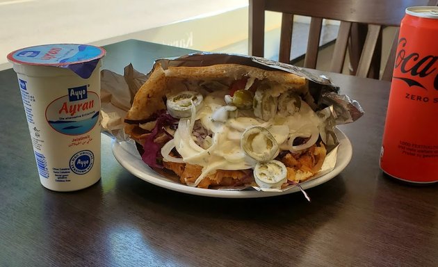 Foto von Cengiz Karatas Döner Kebap Haus