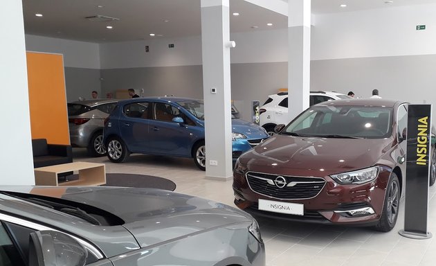 Foto de Concesionario Opel Divisa - Automares