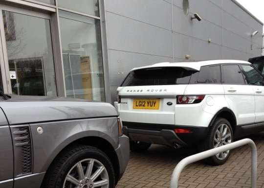 Photo of Lookers Land Rover Battersea