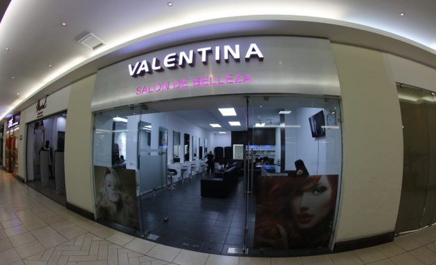 Foto de Valentina Salón de Belleza