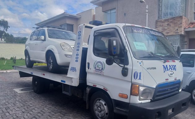 Foto de Gruas y Winchas en la Autopista