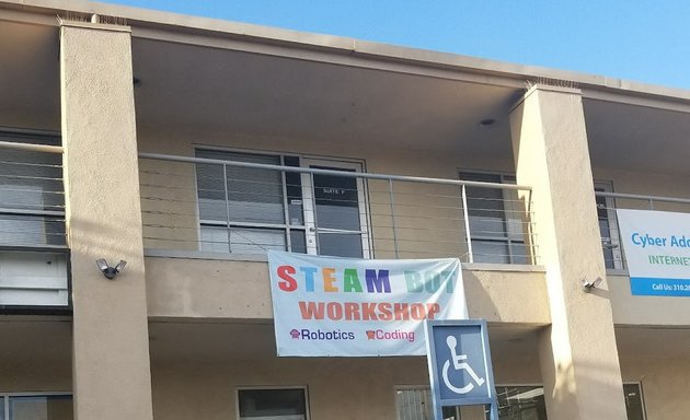 Photo of STEAM Bot Workshop
