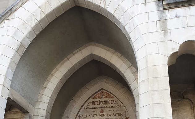 Photo de Église Sainte-Jeanne d'Arc