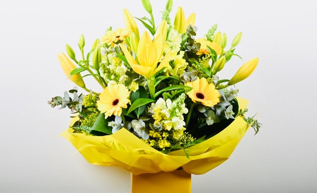 Photo of Sandgate Rd Discount Flowers