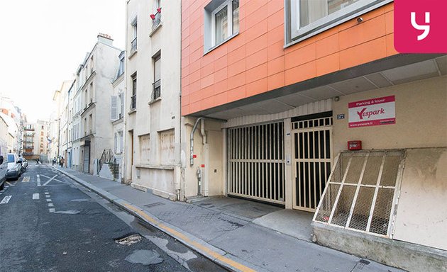 Photo de Yespark, location de parking au mois - Bibliothèque Georges Brassens/Avenue du