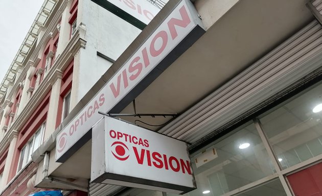 Foto de Opticas Visión Calle Dos