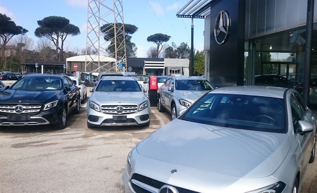 foto Mercedes-Benz Roma