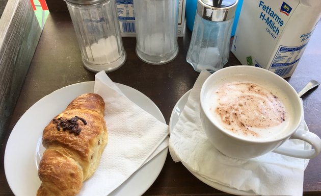 Foto von Croissanterie Mond & Stern