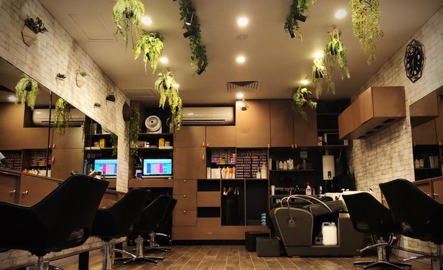Photo of Wu Ming Hair Studio