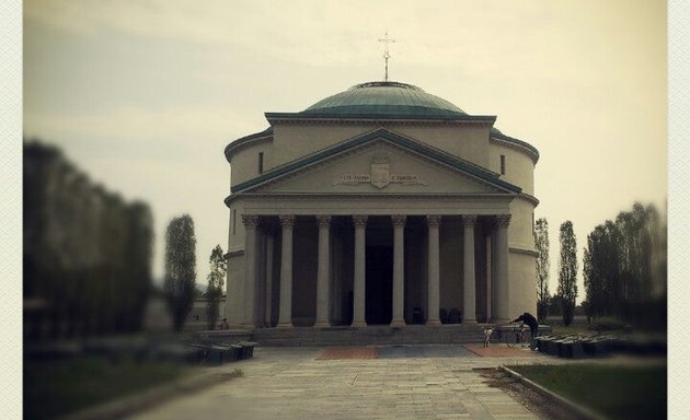 foto Mausoleo della Bela Rosin