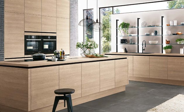 Photo of Baczewski Luxury - Modern Kitchen Showroom