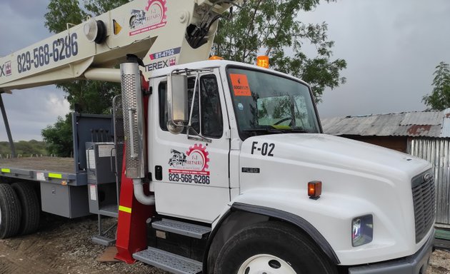 Foto de F&J Repairs, Truck and Crane