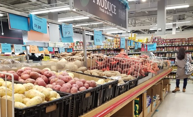 Photo of Blue Sky Supermarket