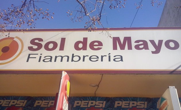 Foto de Sol de Mayo Fiambrería