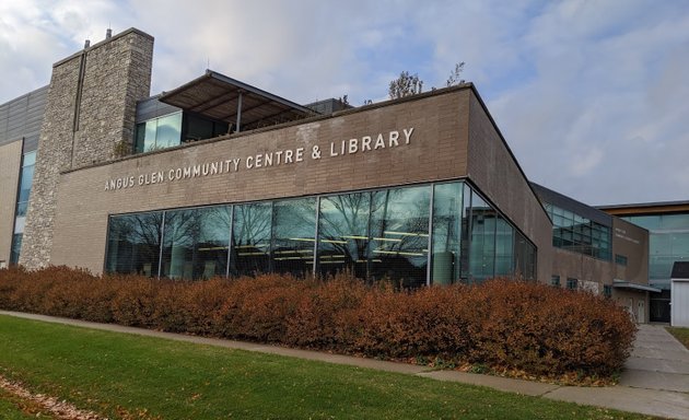 Photo of Angus Glen Library