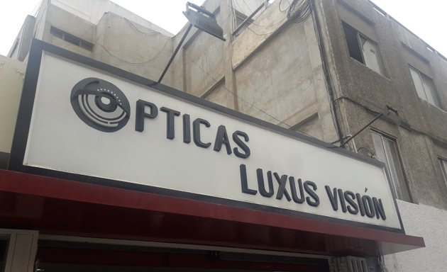Foto de Opticas Luxus Visión