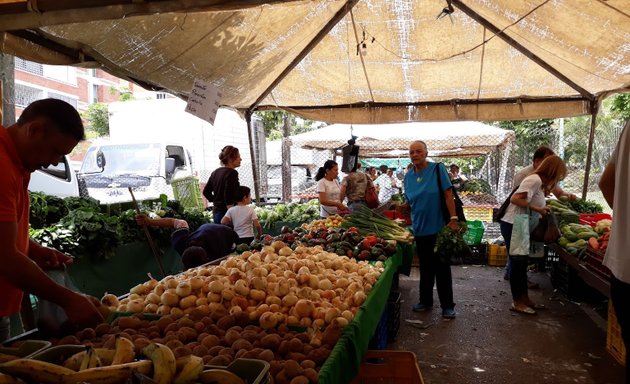 Foto de Mercadito Cumbres de Curumo