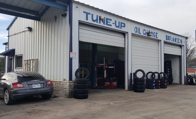 Photo of jc Tire Shop