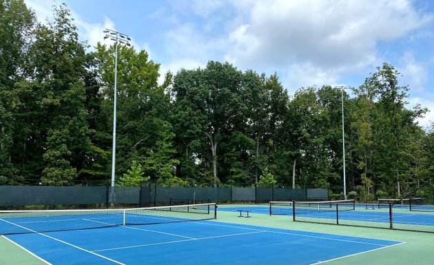Photo of Queens University Tennis Center