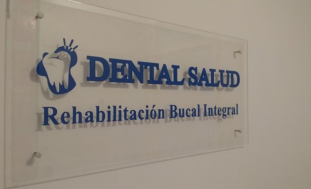Foto de Dental Salud -Rehabilitación Bucal integral