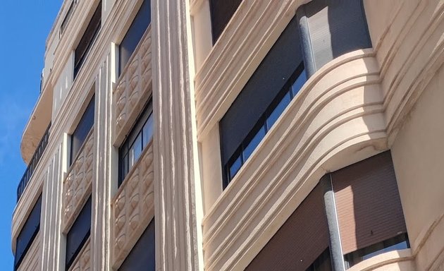 Foto de Edificio de Legorburo