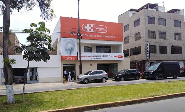 Foto de Clínica Médica Cayetano Heredia - CMCH