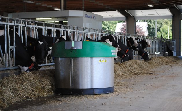 Photo of J&D Farmer's Dairy Service Ltd