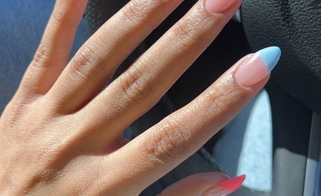 Photo of Hot Nails