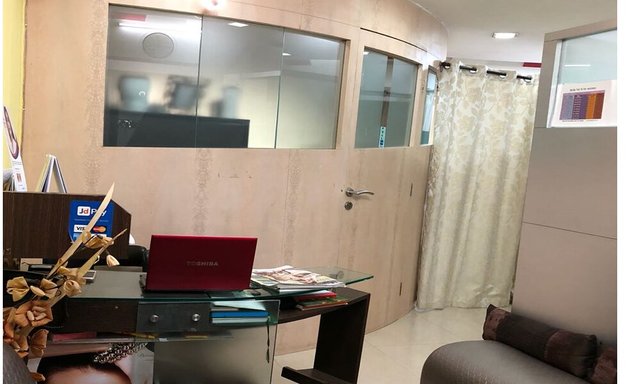 Photo of Dr Shubhangi Mestry | Dermatologist in Mumbai | Hair Growth Specialist in Juhu | Skin Doctor in Juhu | Best Skin, Laser and Hair Clinic