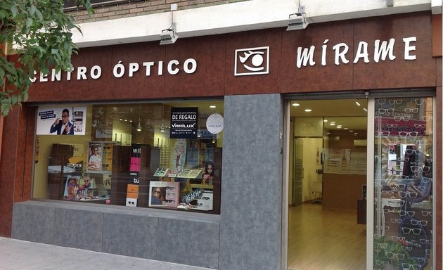 Foto de Centro Óptico Mírame - Óptica en Alicante