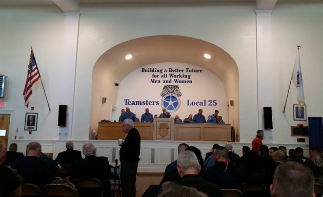 Photo of Teamsters Local 25