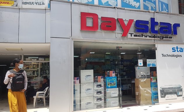 Photo of DayStar Technologies
