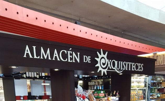 Foto de Almacén de Exquisiteces - Paseo Libertad Lugones