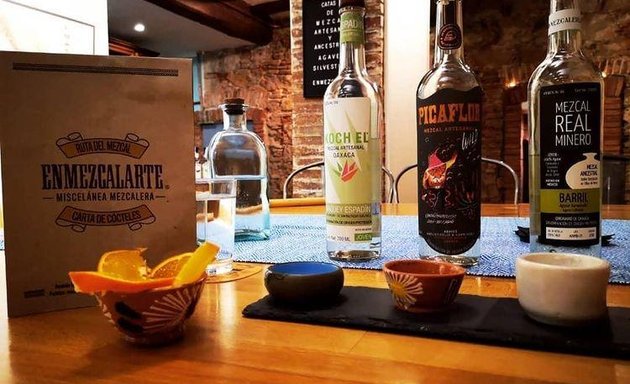 Foto de Miscelánea Mezcalera