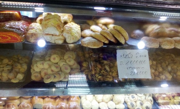 Foto de Panadería y Pastelería Onza de Caracas