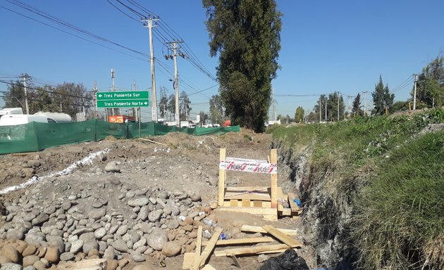 Foto de Estación Tres Poniente