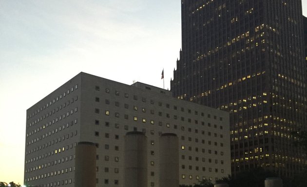 Photo of Federal Courthouse