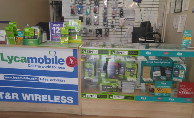 Photo of T&R Wireless