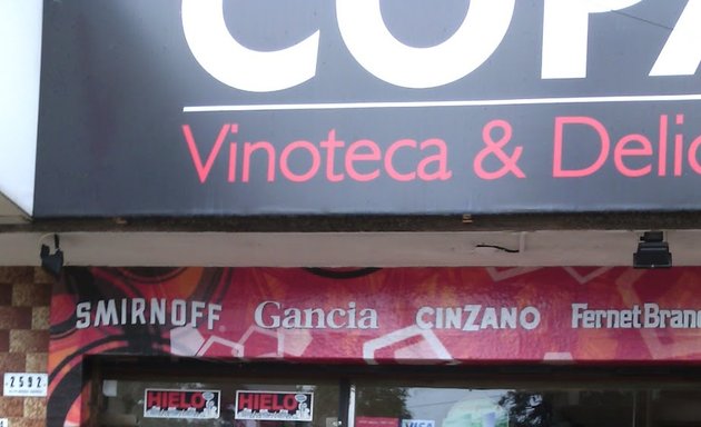 Foto de COPA V -vinoteca & delicatessen-