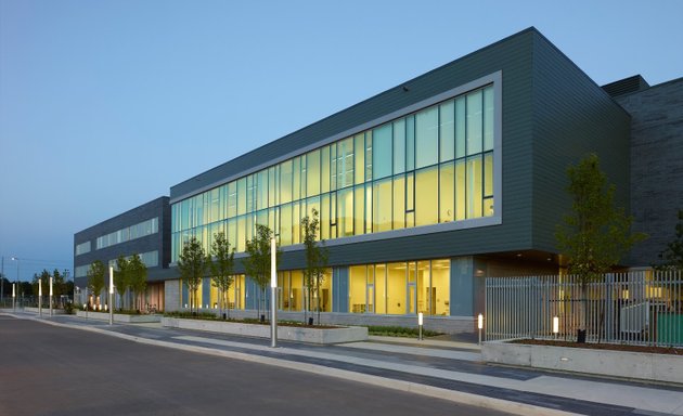 Photo of Schwartz/Reisman Centre