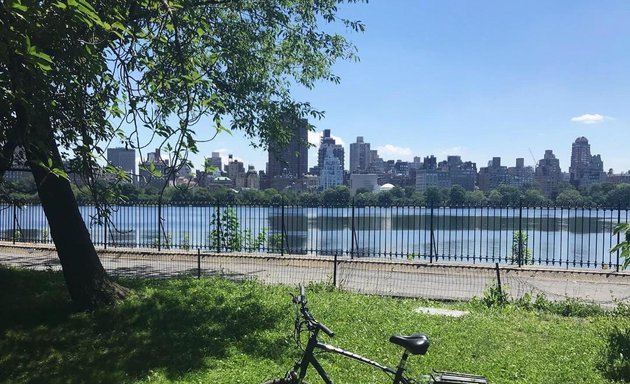 Photo of Bike Rent NYC - Williamsburg Bridge