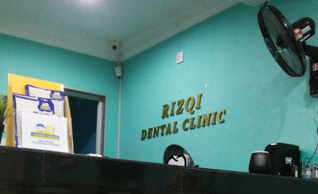 Photo of Rizqi Dental Clinic